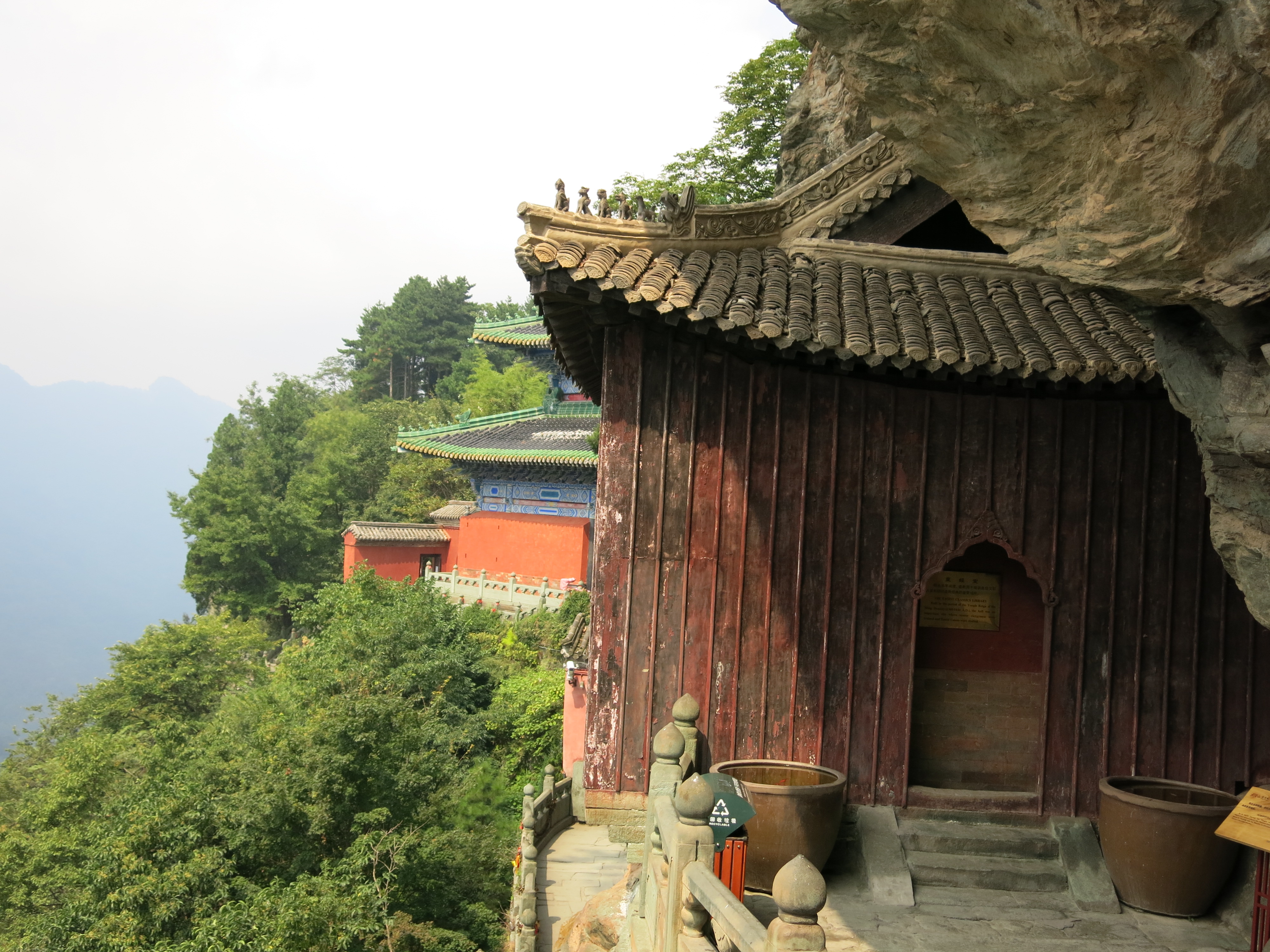 JMG_0968 Wudang - Zavěšený klášter